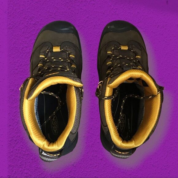 Keen Women Size 7 Hiking Boots (Durand 2)! - Picture 3 of 5